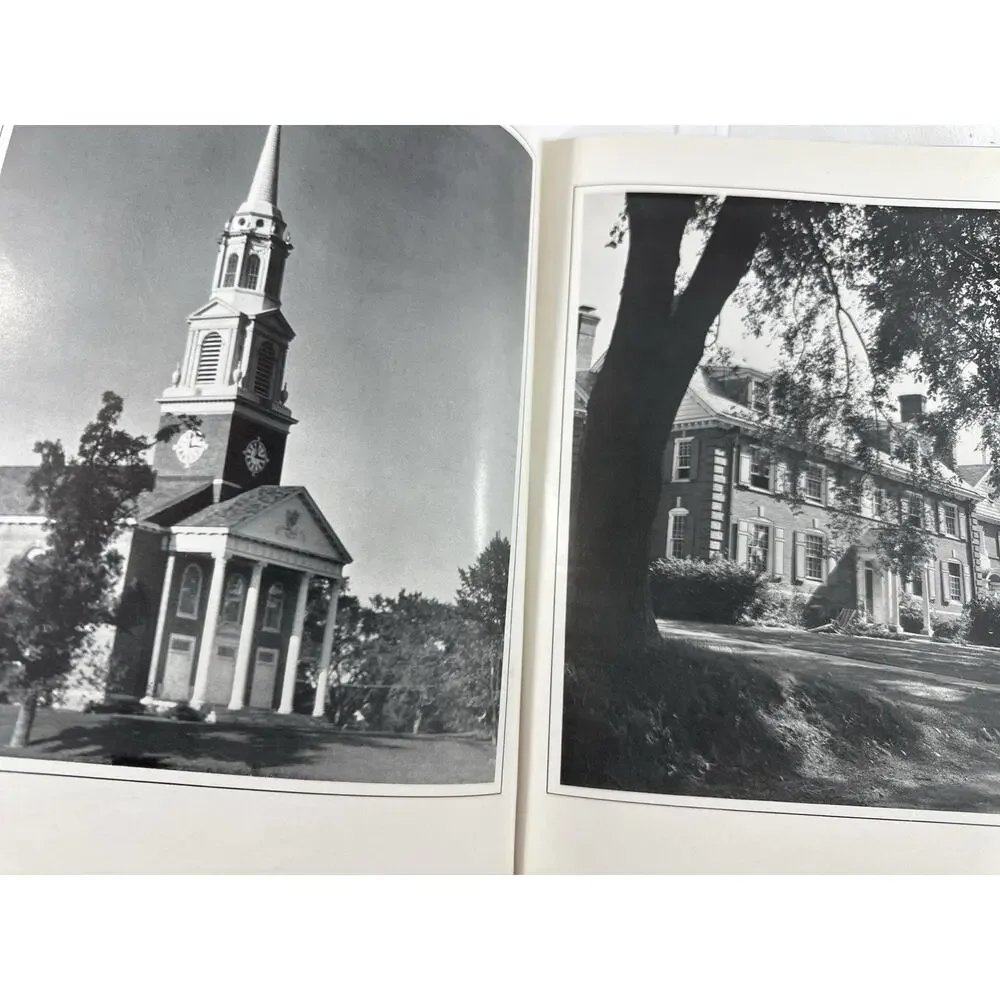 Vintage 1939 Nutmeg Connecticut State College Yearbook Storrs CT Signed